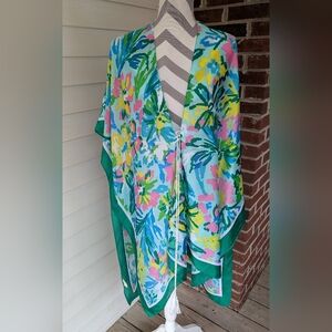 Pretty Persuasions Floral Kimono Wrap with Green Trim One Size Fits Most